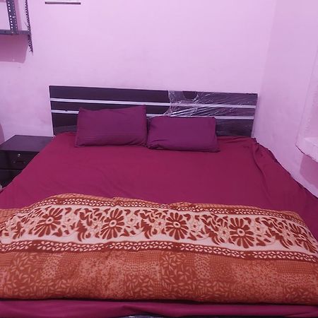 Kanti Devi Seva Sadan Mathura Ngoại thất bức ảnh