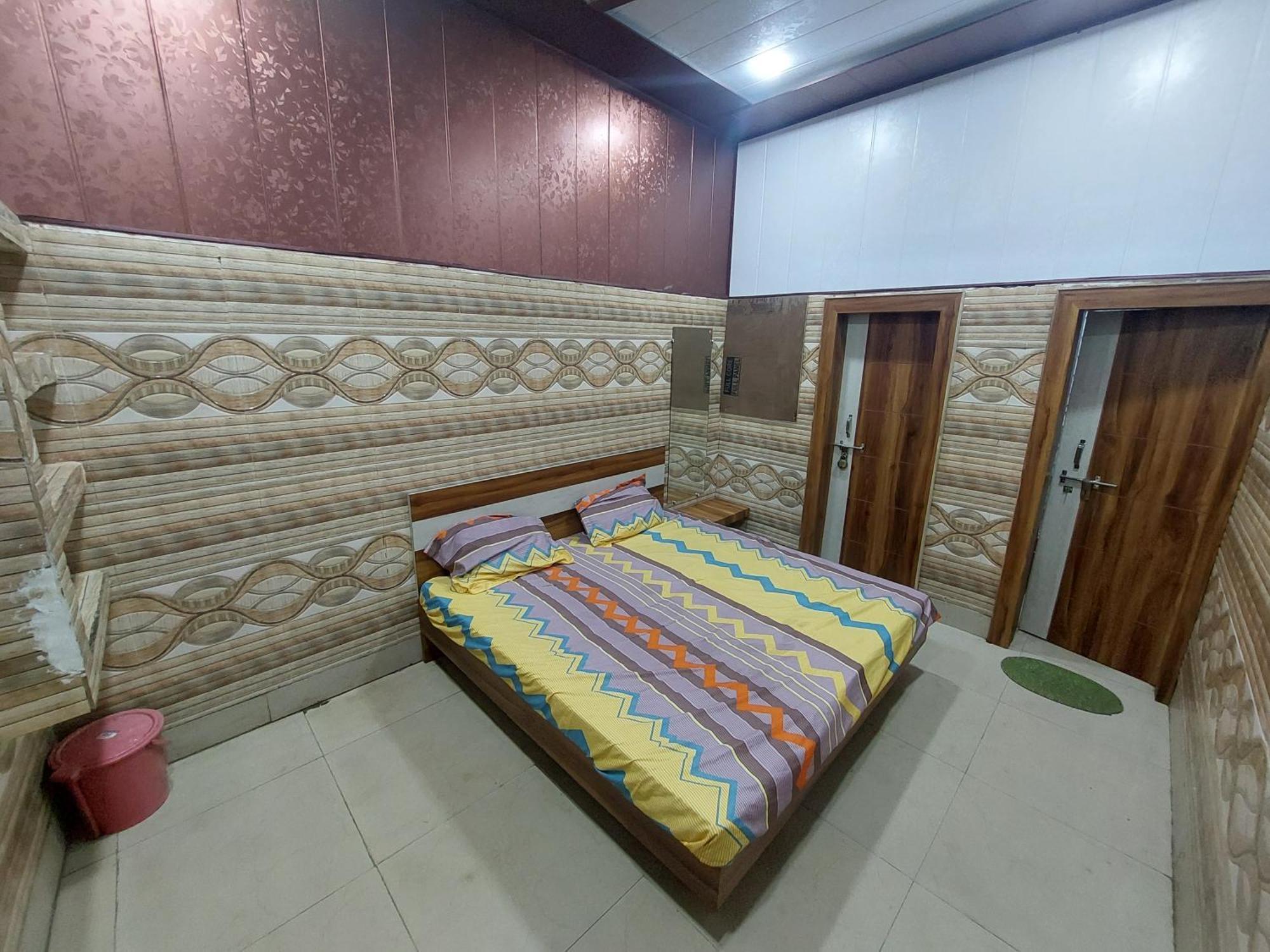 Kanti Devi Seva Sadan Mathura Ngoại thất bức ảnh